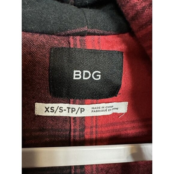 Urban Outfitters BDG red plaid flannel oversized open front shirt shacket, sz XS - Picture 4 of 7